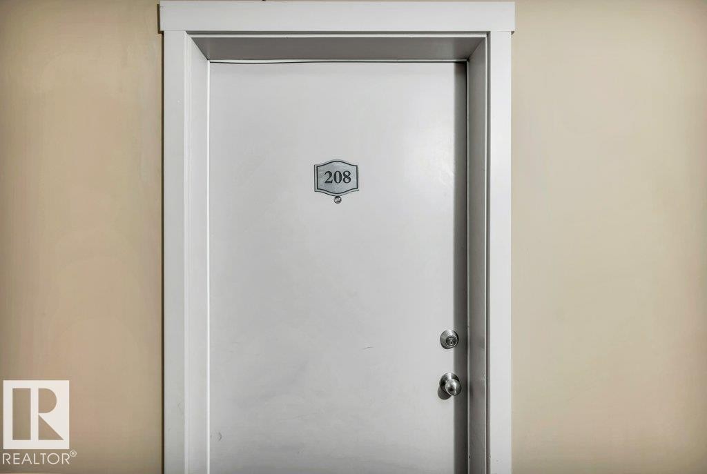 208 12035 22 Avenue, Edmonton, AB - Indoor Photo Showing Other Room