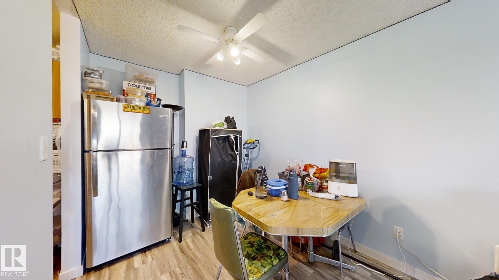 407 2624 Mill Woods Road E, Edmonton, AB - Indoor