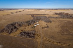 26110 TWP ROAD 554 Rural Sturgeon County, AB T8R 0M5