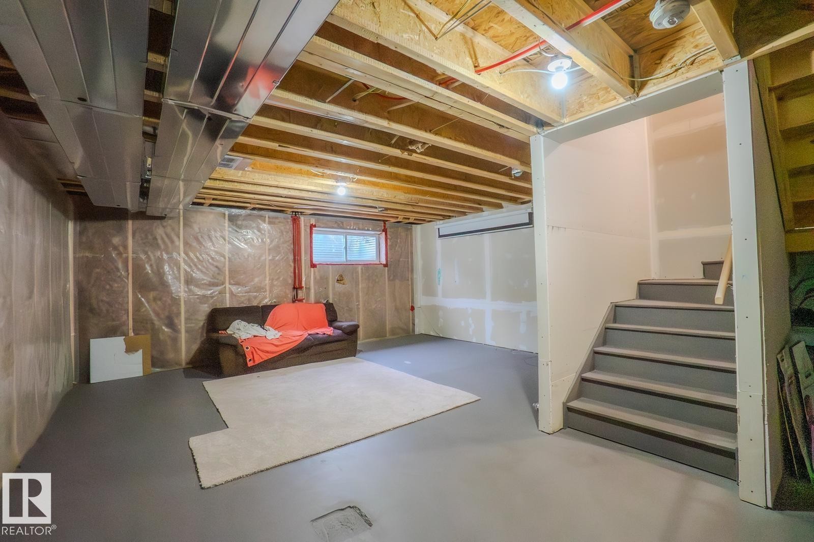 747 Eagleson Crescent, Edmonton, AB - Indoor Photo Showing Basement