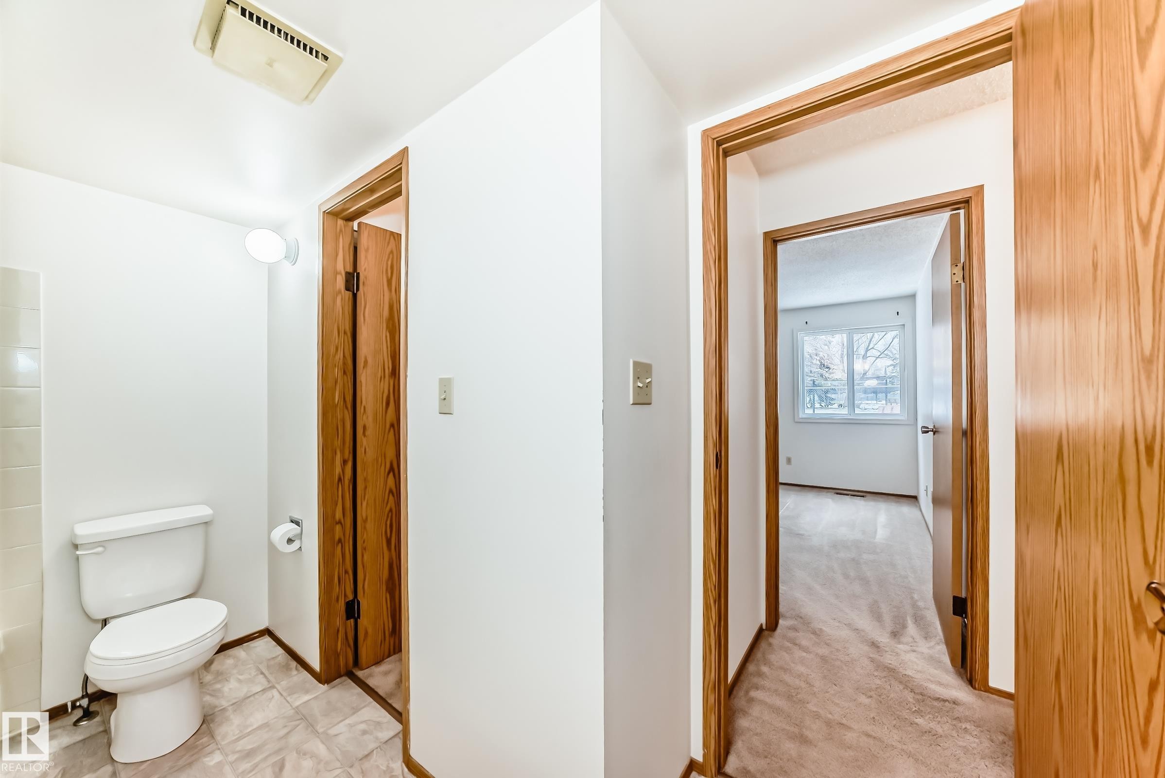 104 70 Alpine Place, St. Albert, AB - Indoor Photo Showing Bathroom