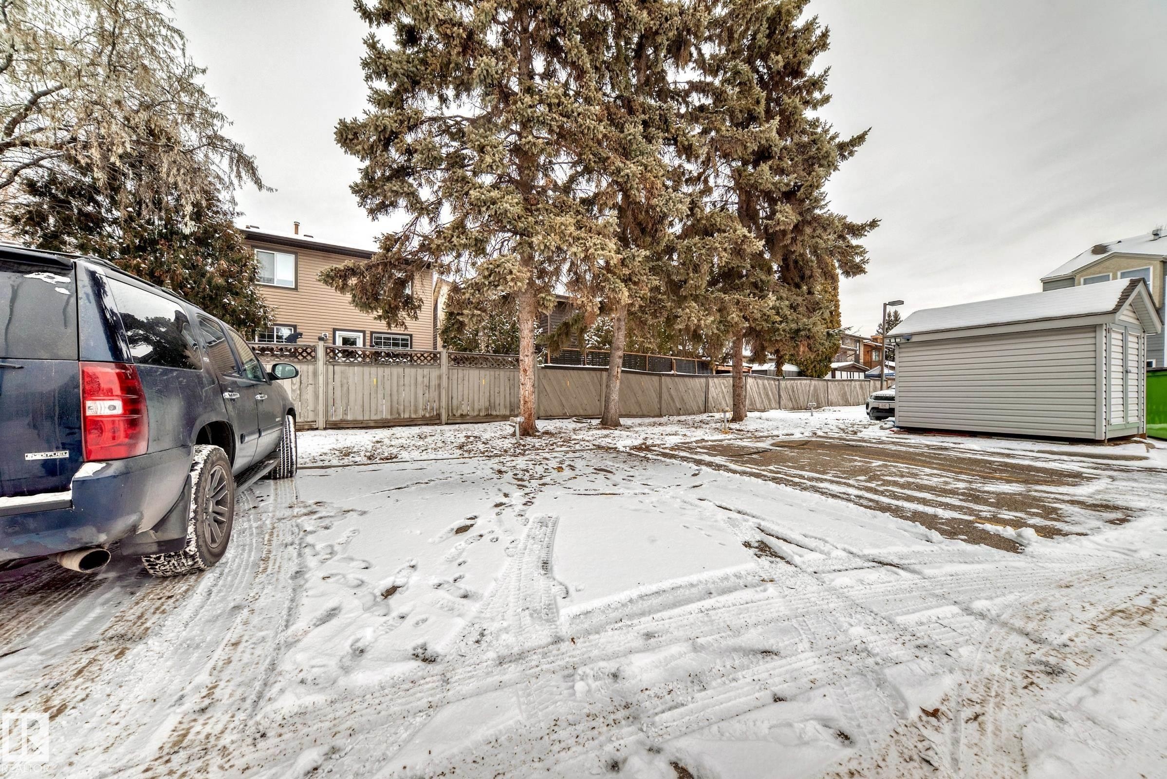 104 70 Alpine Place, St. Albert, AB - Outdoor