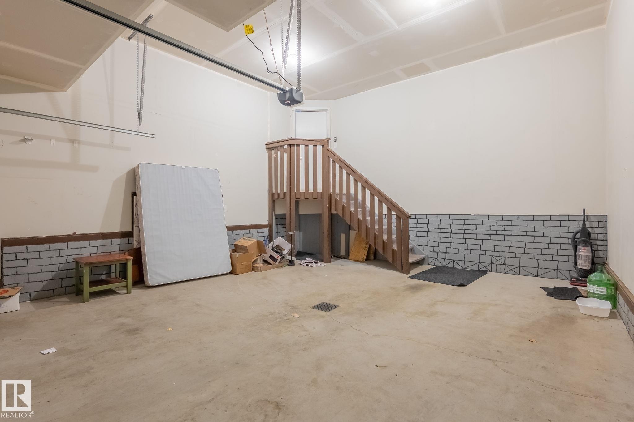 73 Redspur Drive, St. Albert, AB - Indoor