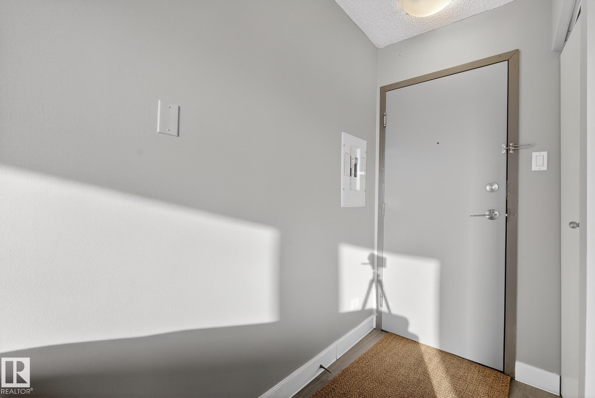 308 9710 105 Street, Edmonton, AB - Indoor Photo Showing Other Room