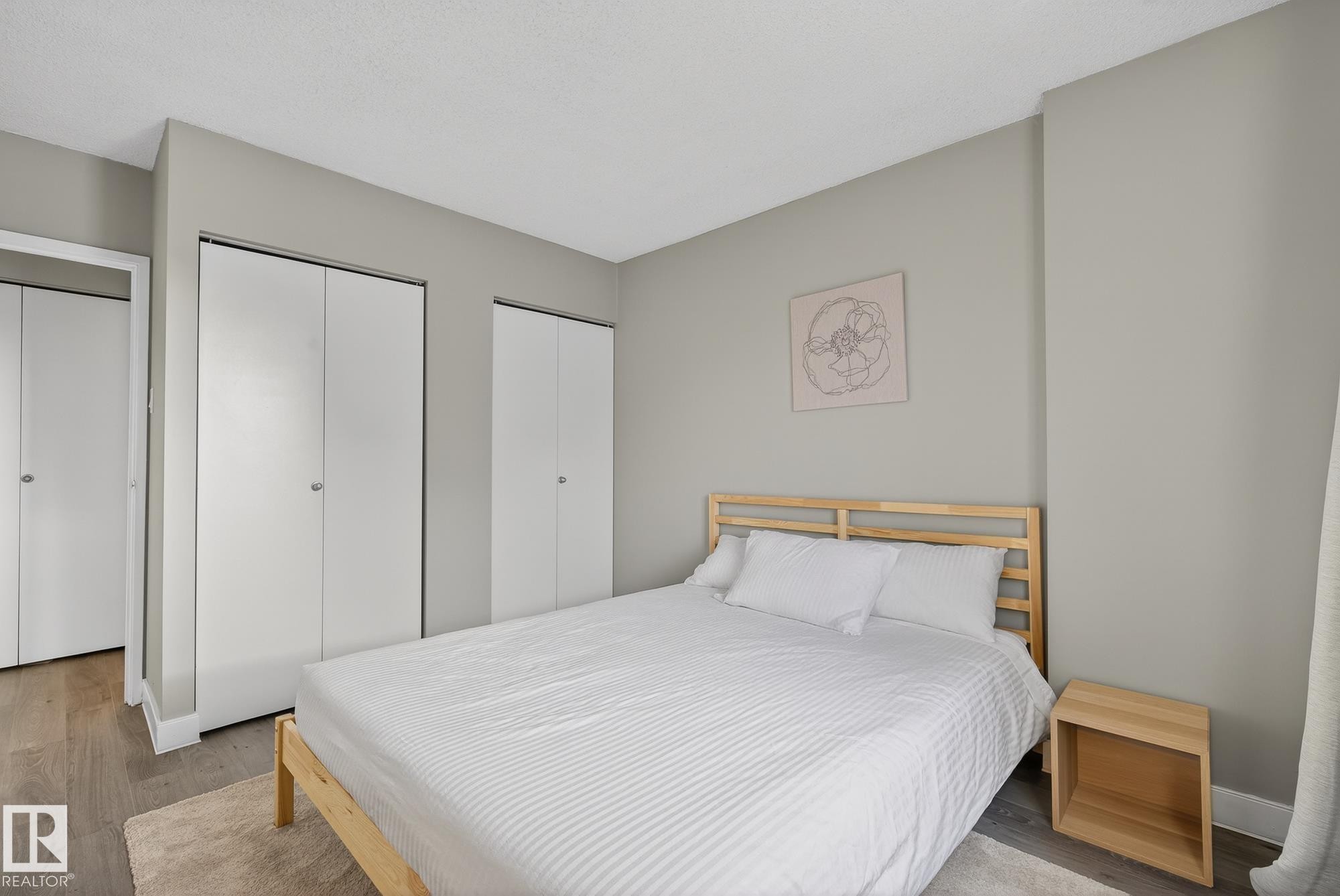 308 9710 105 Street, Edmonton, AB - Indoor Photo Showing Bedroom