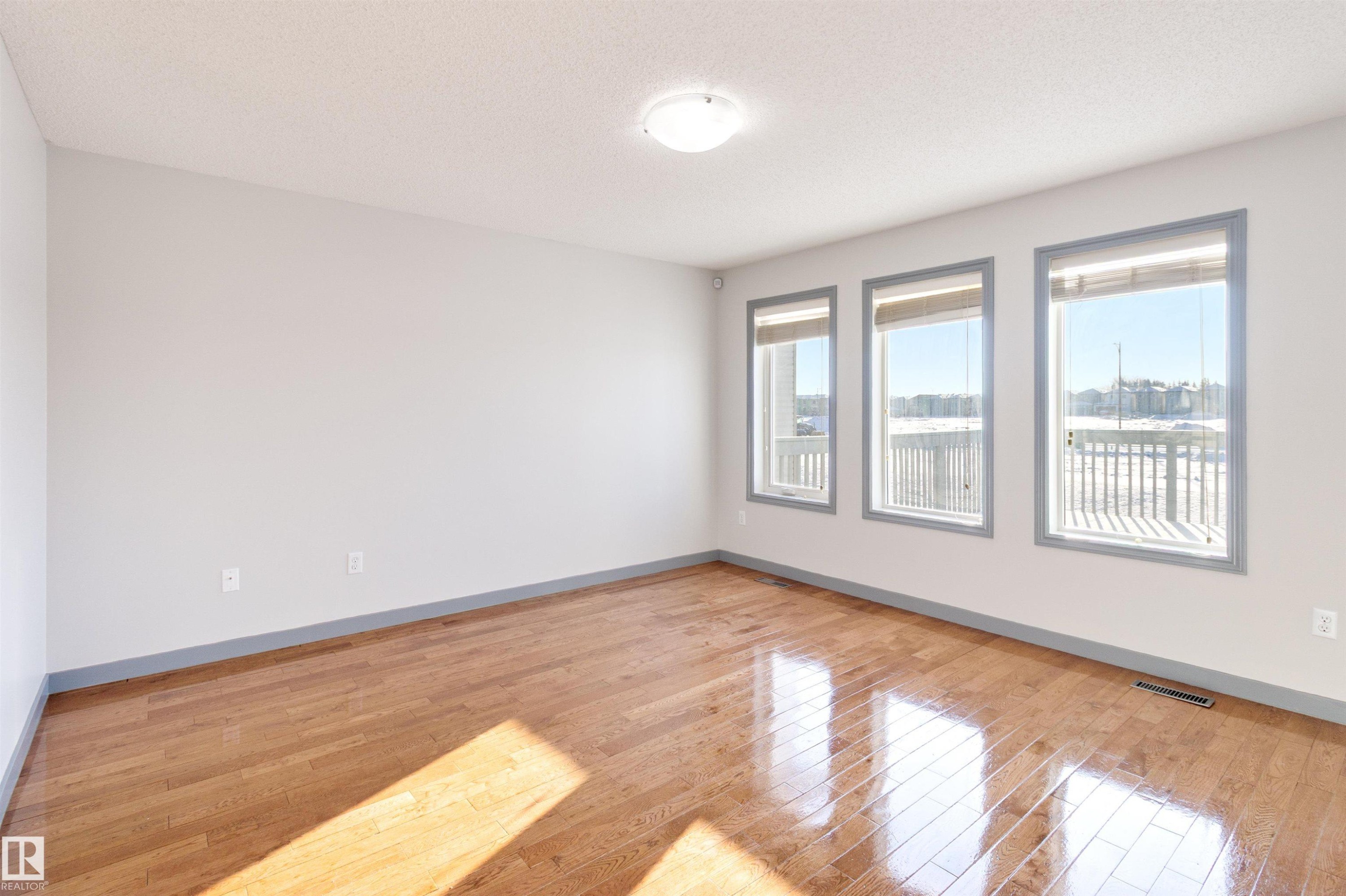 75 Dunlop Wynd, Leduc, AB - Indoor Photo Showing Other Room