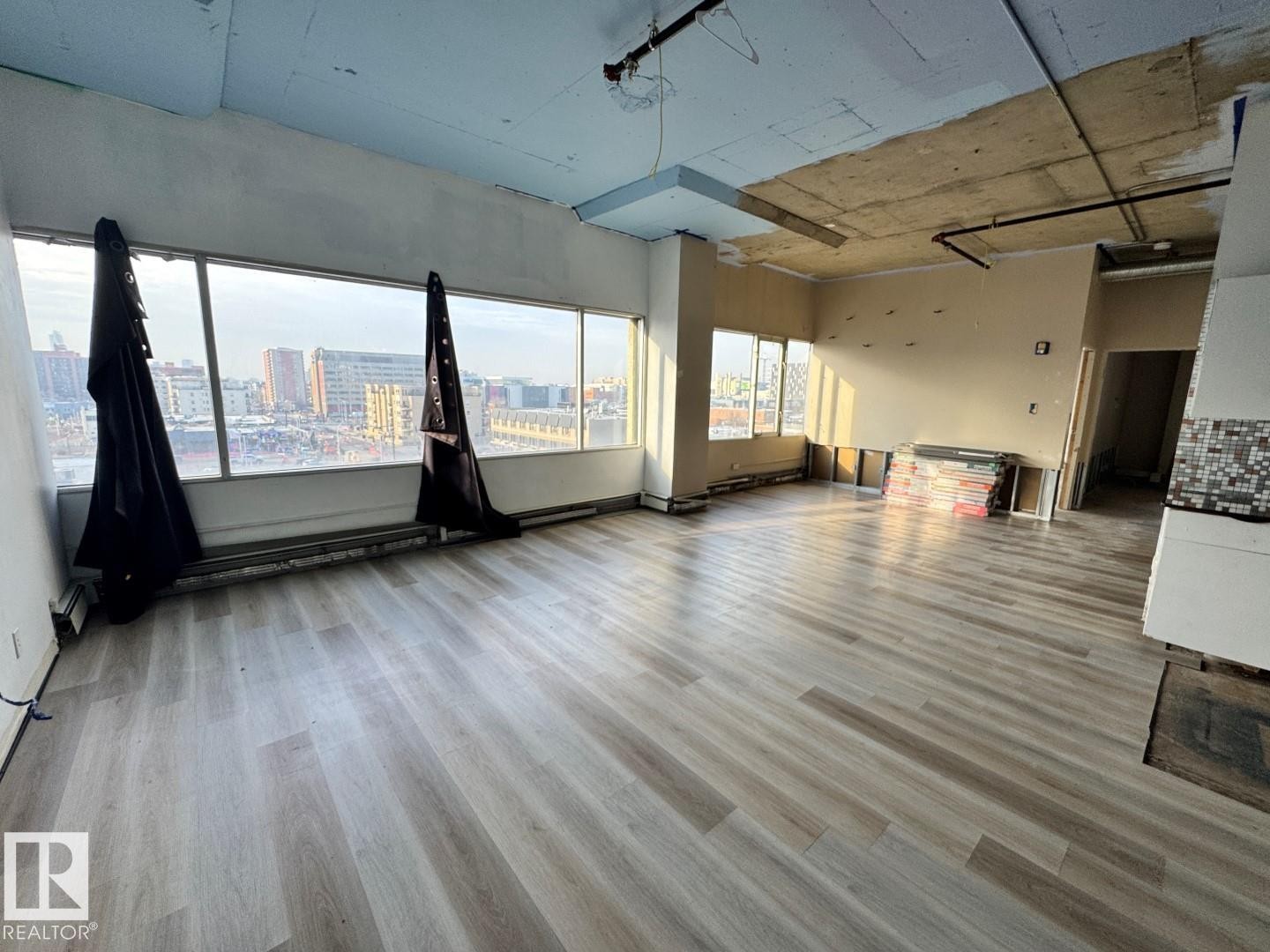 502 10179 105 Street, Edmonton, AB - Indoor Photo Showing Other Room