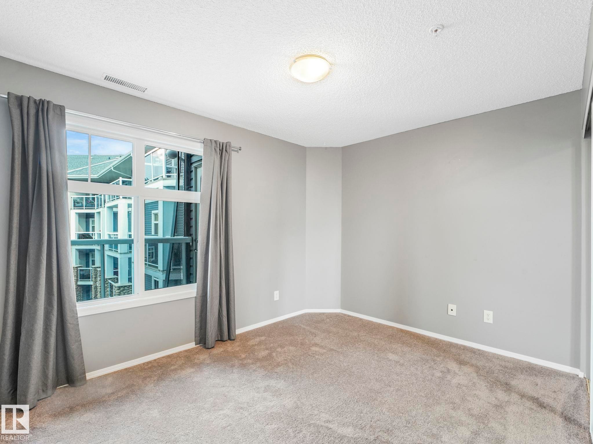 332 16035 132 Street, Edmonton, AB - Indoor Photo Showing Other Room