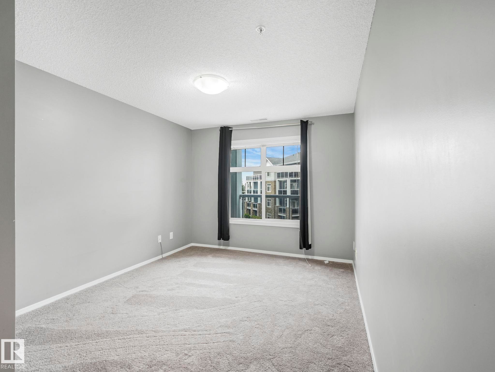 332 16035 132 Street, Edmonton, AB - Indoor Photo Showing Other Room