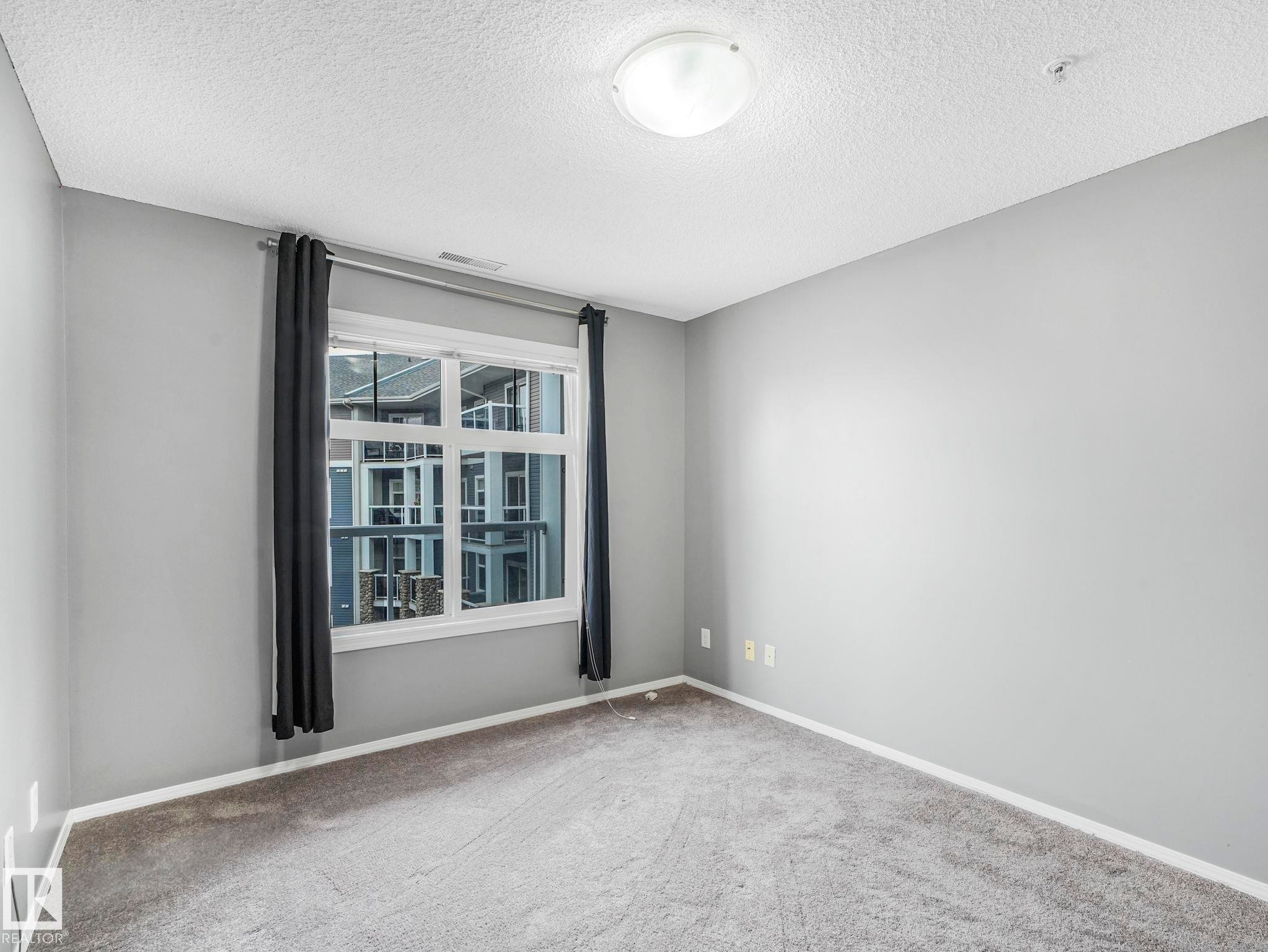 332 16035 132 Street, Edmonton, AB - Indoor Photo Showing Other Room