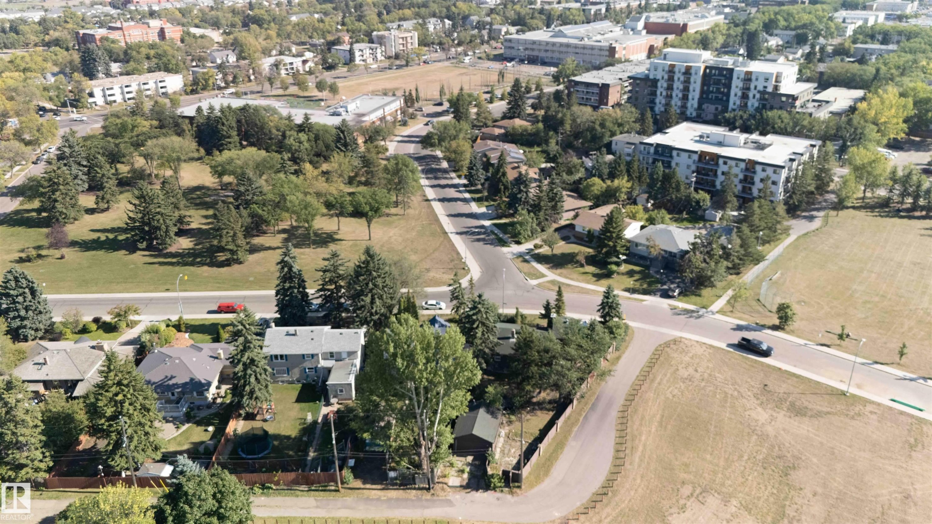 11022 110 Avenue, Edmonton, AB - Outdoor With View