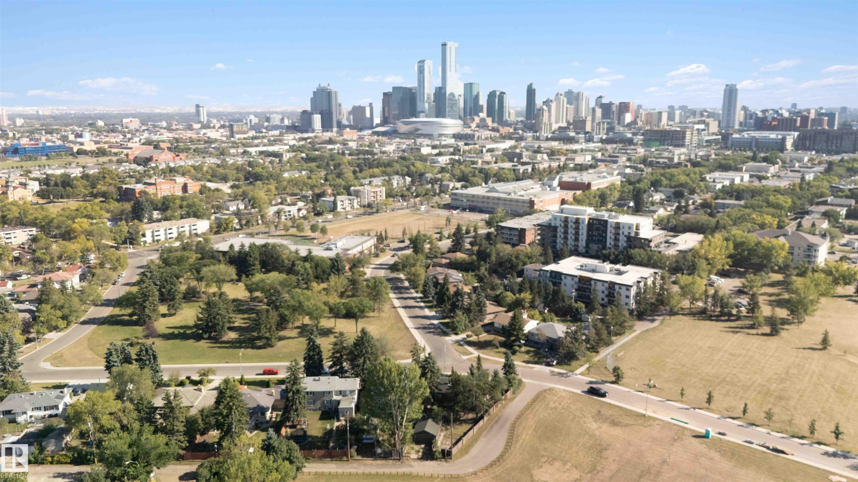 11022 110 Avenue, Edmonton, AB - Outdoor With View