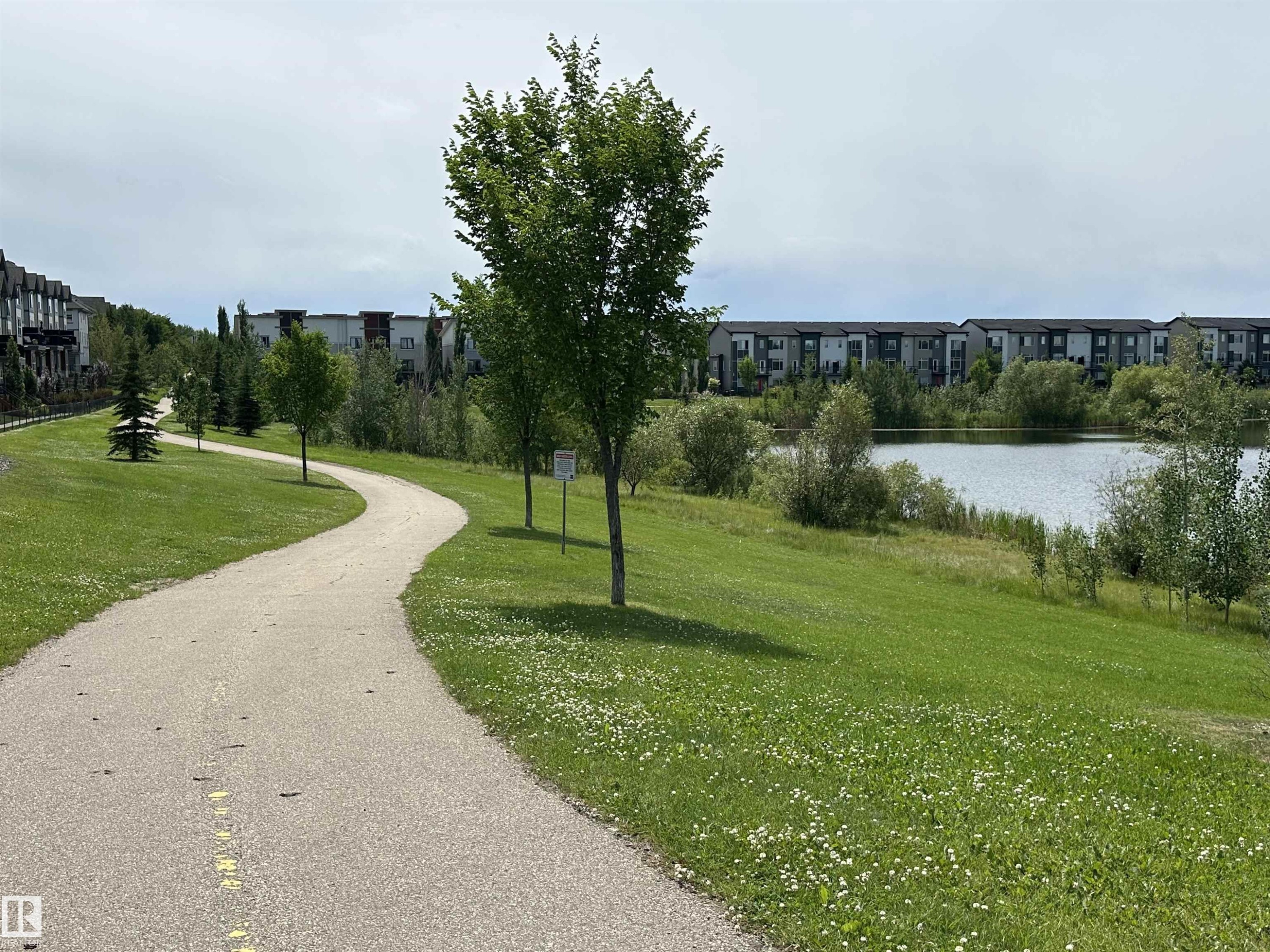 307 812 Welsh Drive, Edmonton, AB - Outdoor With View