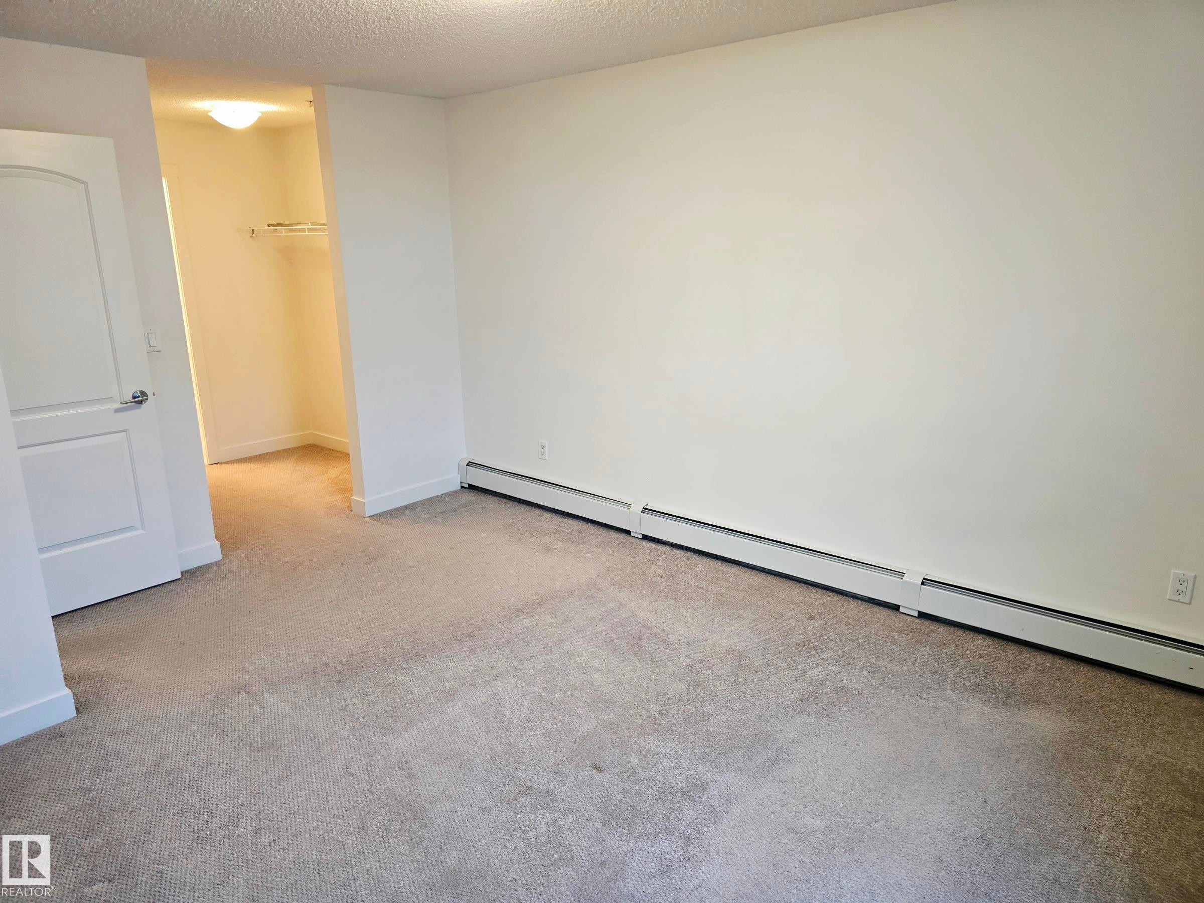 101 667 Watt Boulevard, Edmonton, AB - Indoor Photo Showing Other Room