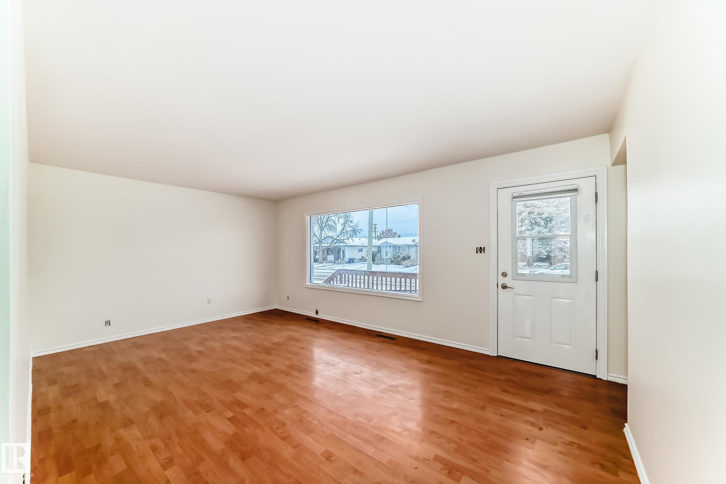 Wetaskiwin, AB - Indoor Photo Showing Other Room