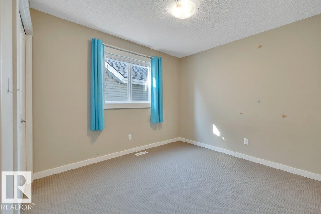 3054 Spence Wynd, Edmonton, AB - Indoor Photo Showing Other Room
