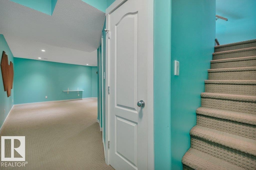 3054 Spence Wynd, Edmonton, AB - Indoor Photo Showing Other Room