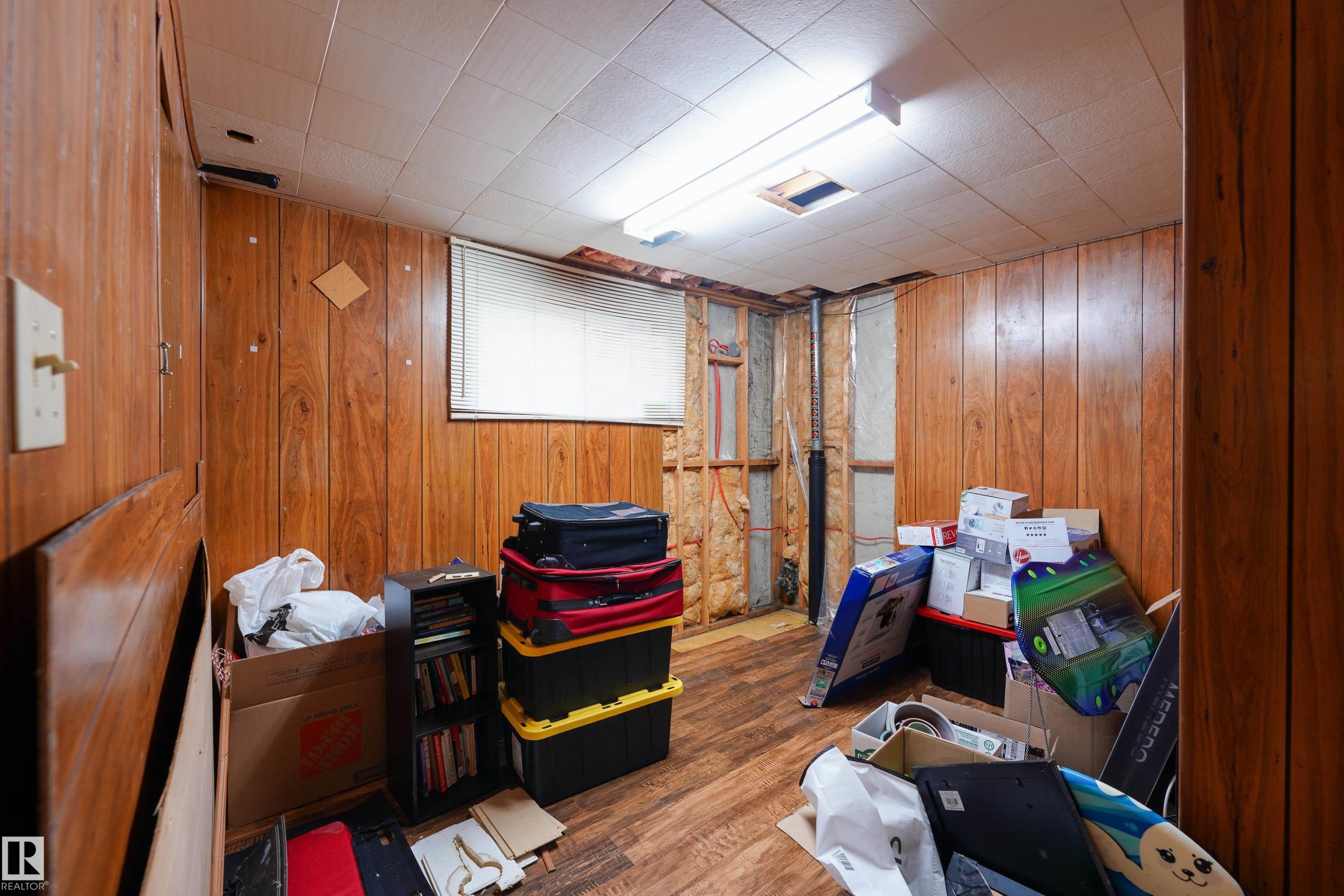 26 Mcleod Place, Edmonton, AB - Indoor