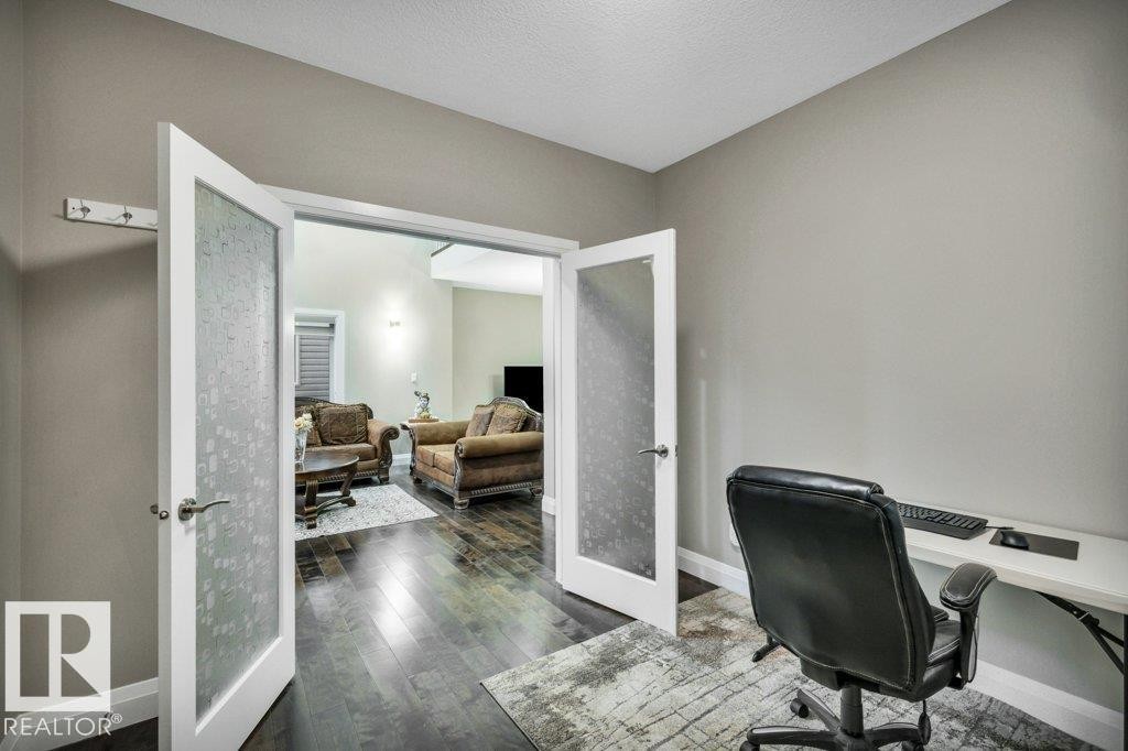 5121 1B Avenue, Edmonton, AB - Indoor Photo Showing Other Room