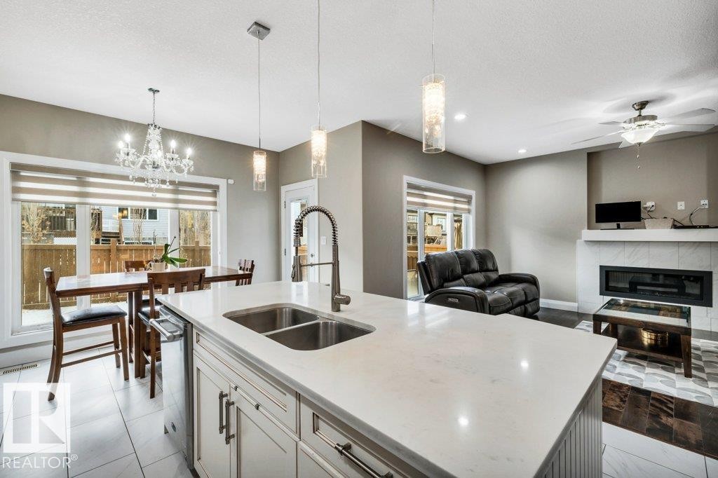 5121 1B Avenue, Edmonton, AB - Indoor Photo Showing Kitchen With Double Sink With Upgraded Kitchen