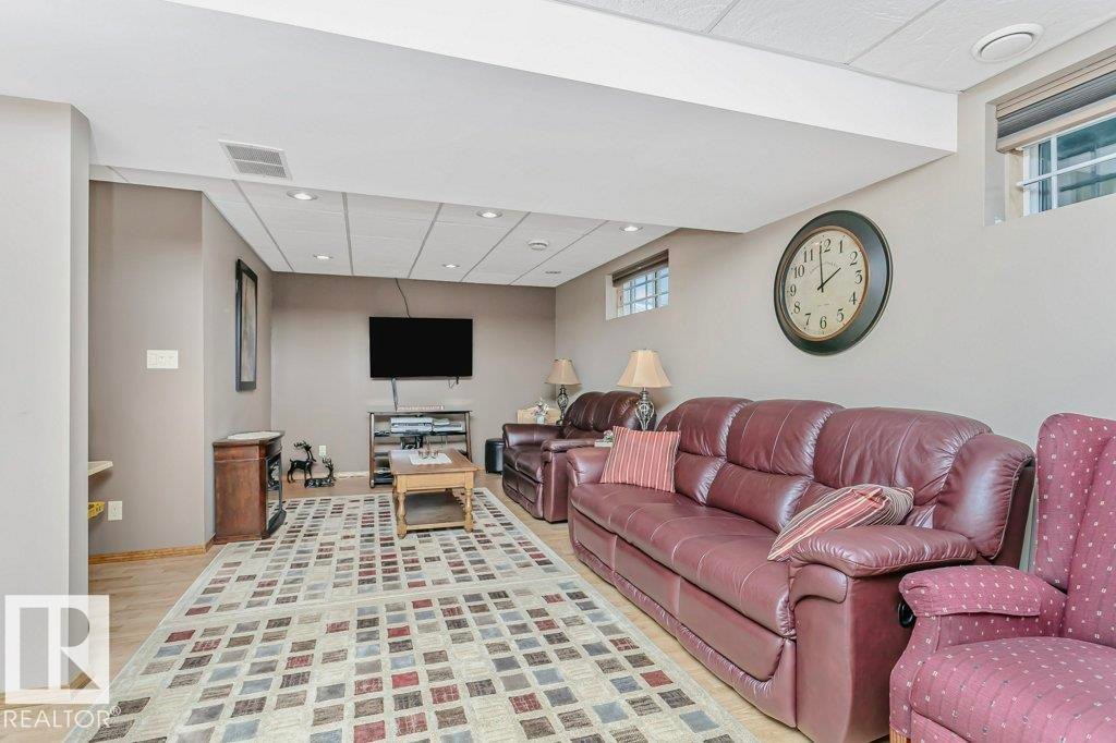 13020 157 Avenue Nw, Edmonton, AB - Indoor