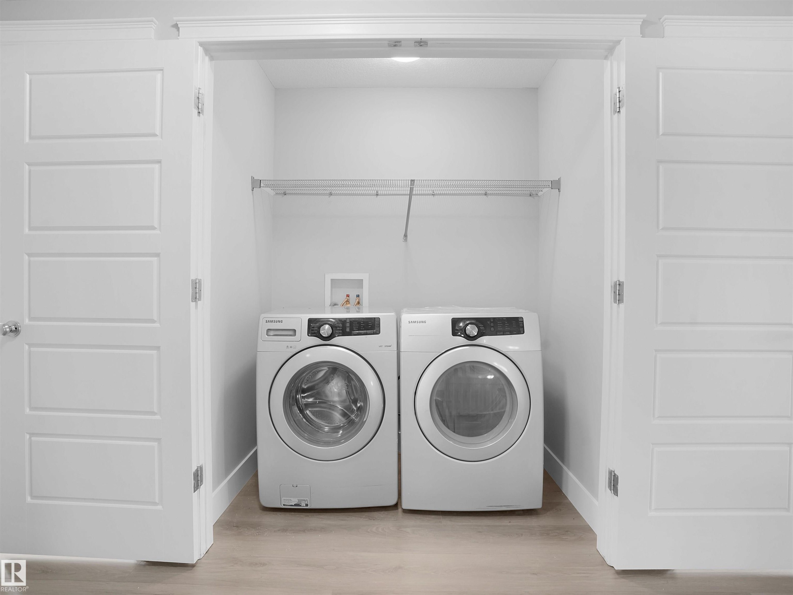 5903 12 Avenue, Edmonton, AB - Indoor Photo Showing Laundry Room
