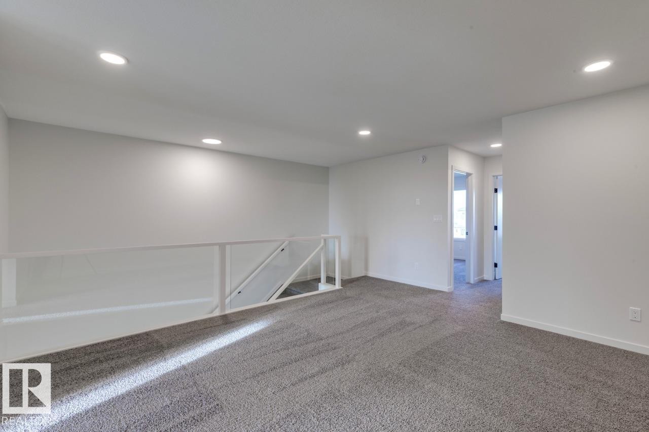 22915 80 Avenue, Edmonton, AB - Indoor