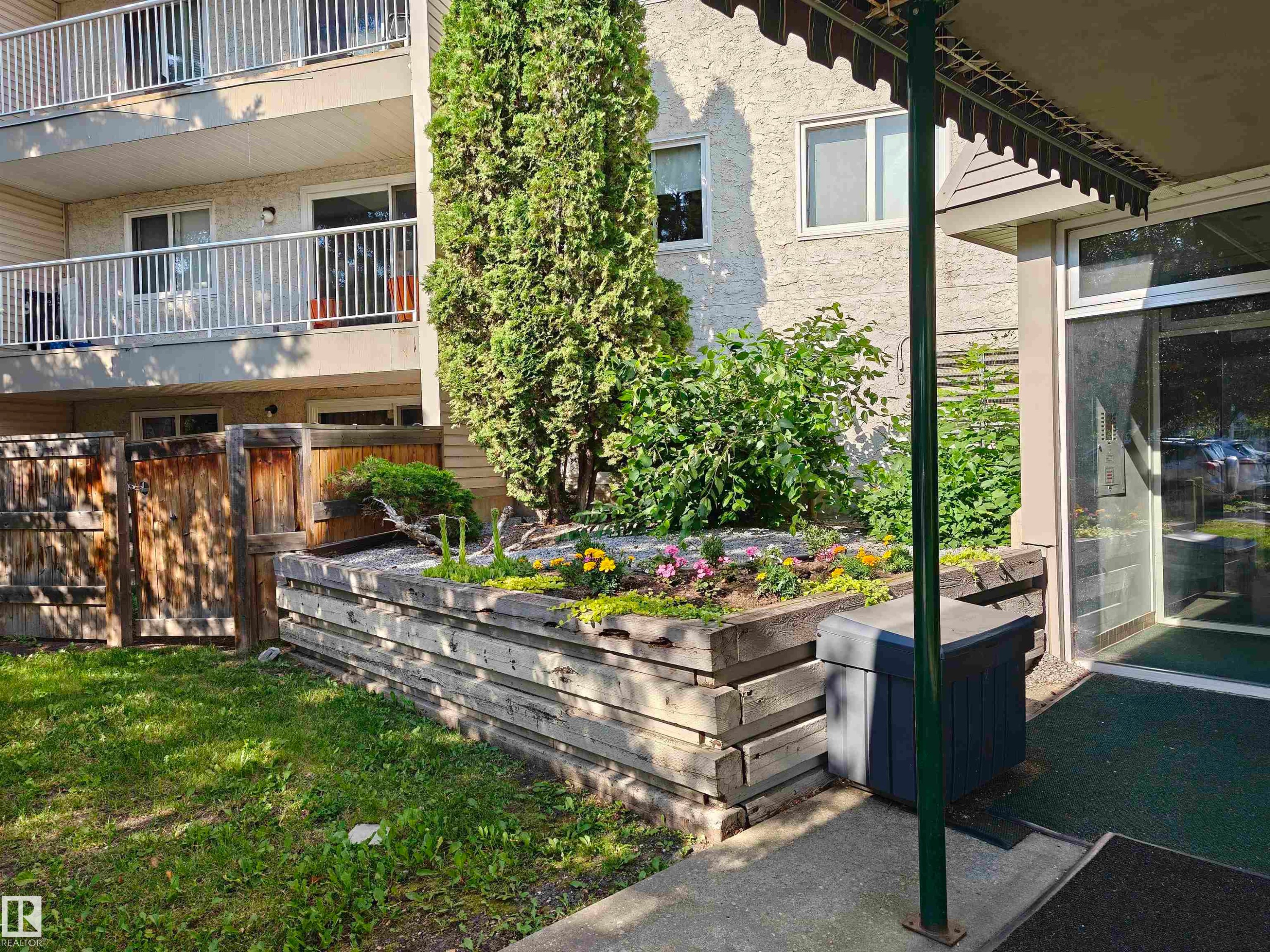 Edmonton, AB - Outdoor With Balcony With Exterior