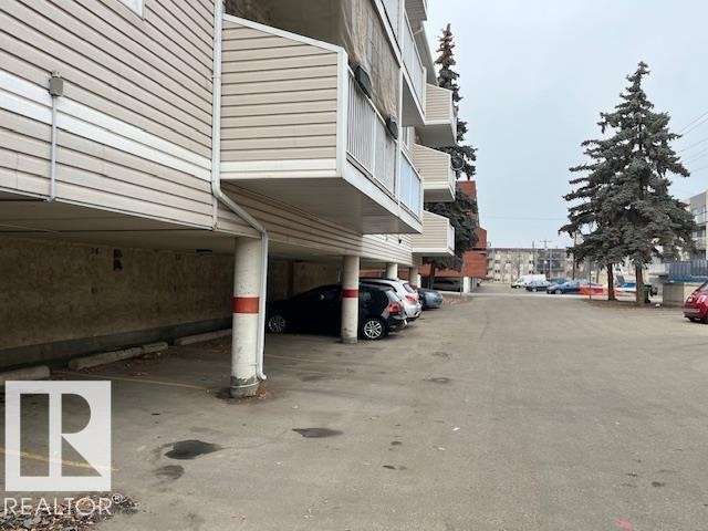 407 10529 93 Street, Edmonton, AB - Outdoor