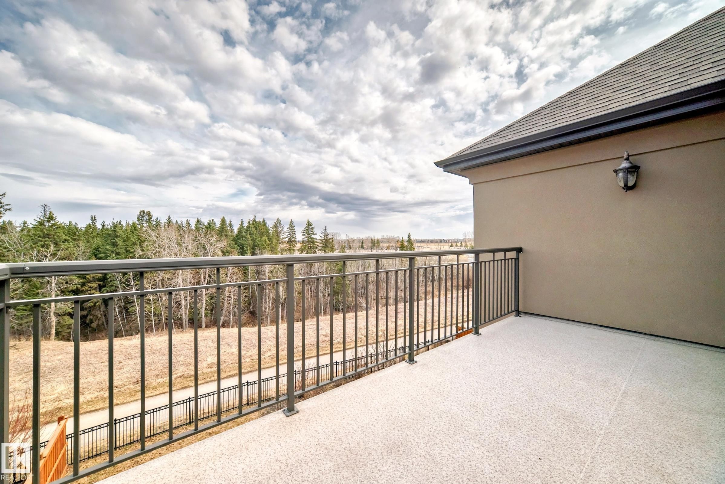 631 Howatt Drive, Edmonton, AB - Outdoor With Balcony With Exterior