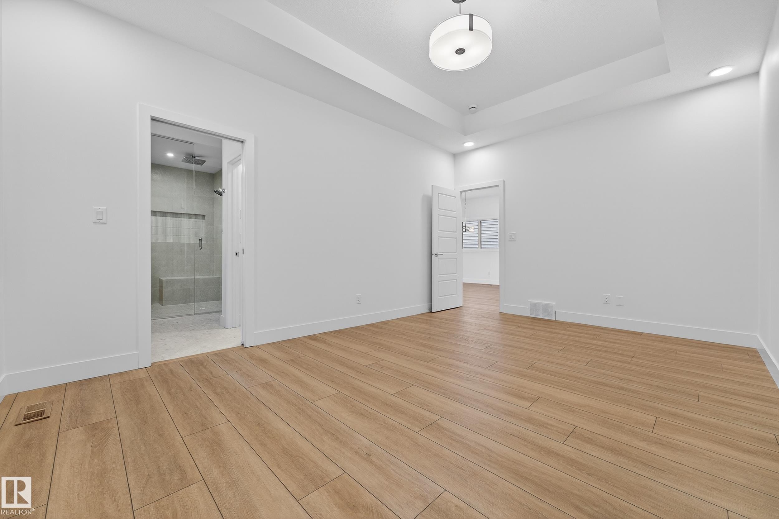 7093 Kiviaq Crescent, Edmonton, AB - Indoor Photo Showing Other Room