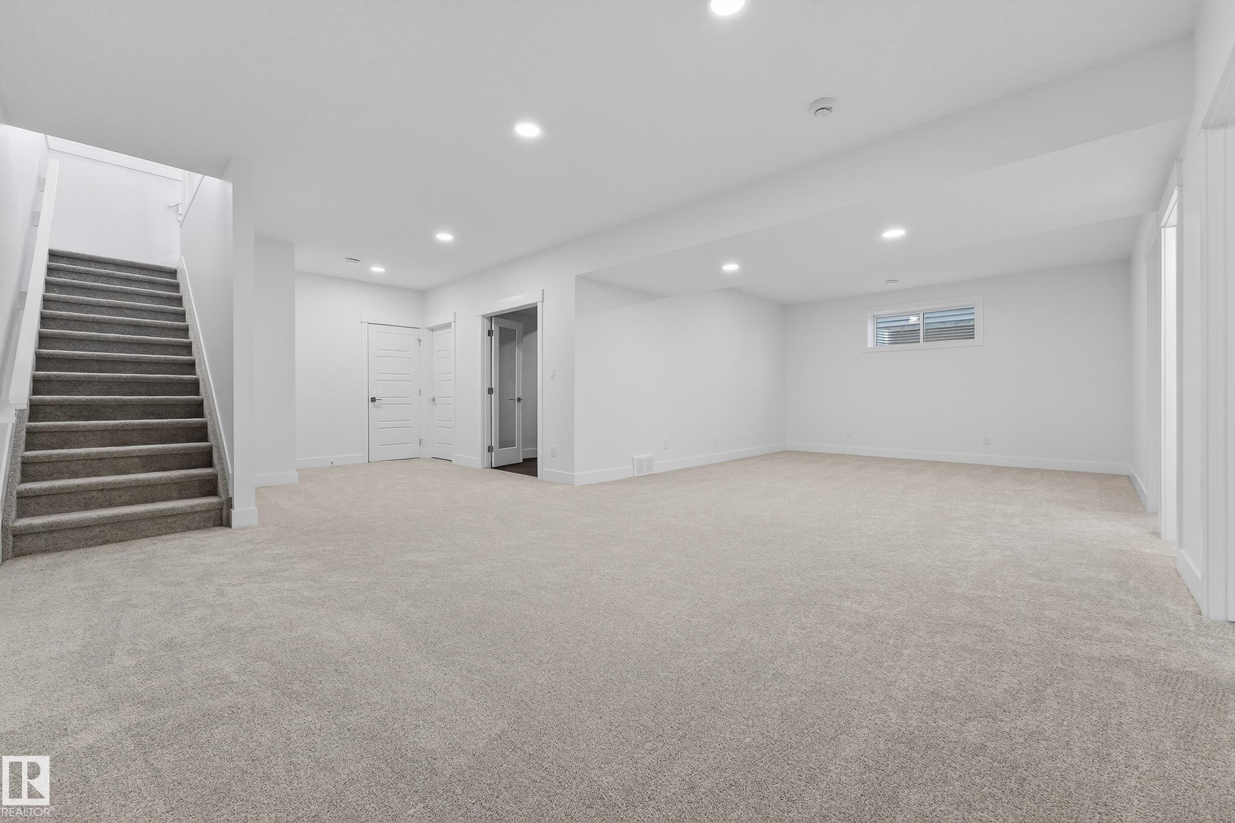 7093 Kiviaq Crescent, Edmonton, AB - Indoor