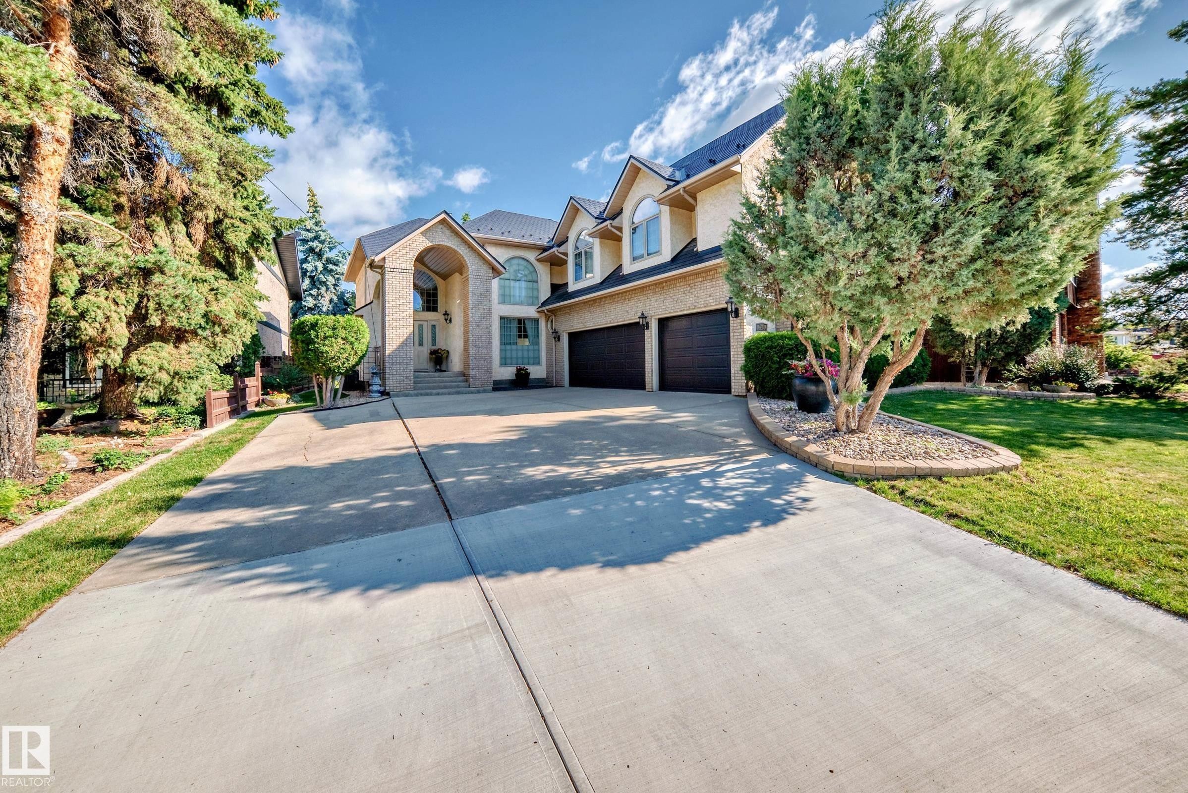 17416 53 Avenue, Edmonton, AB - Outdoor With Facade