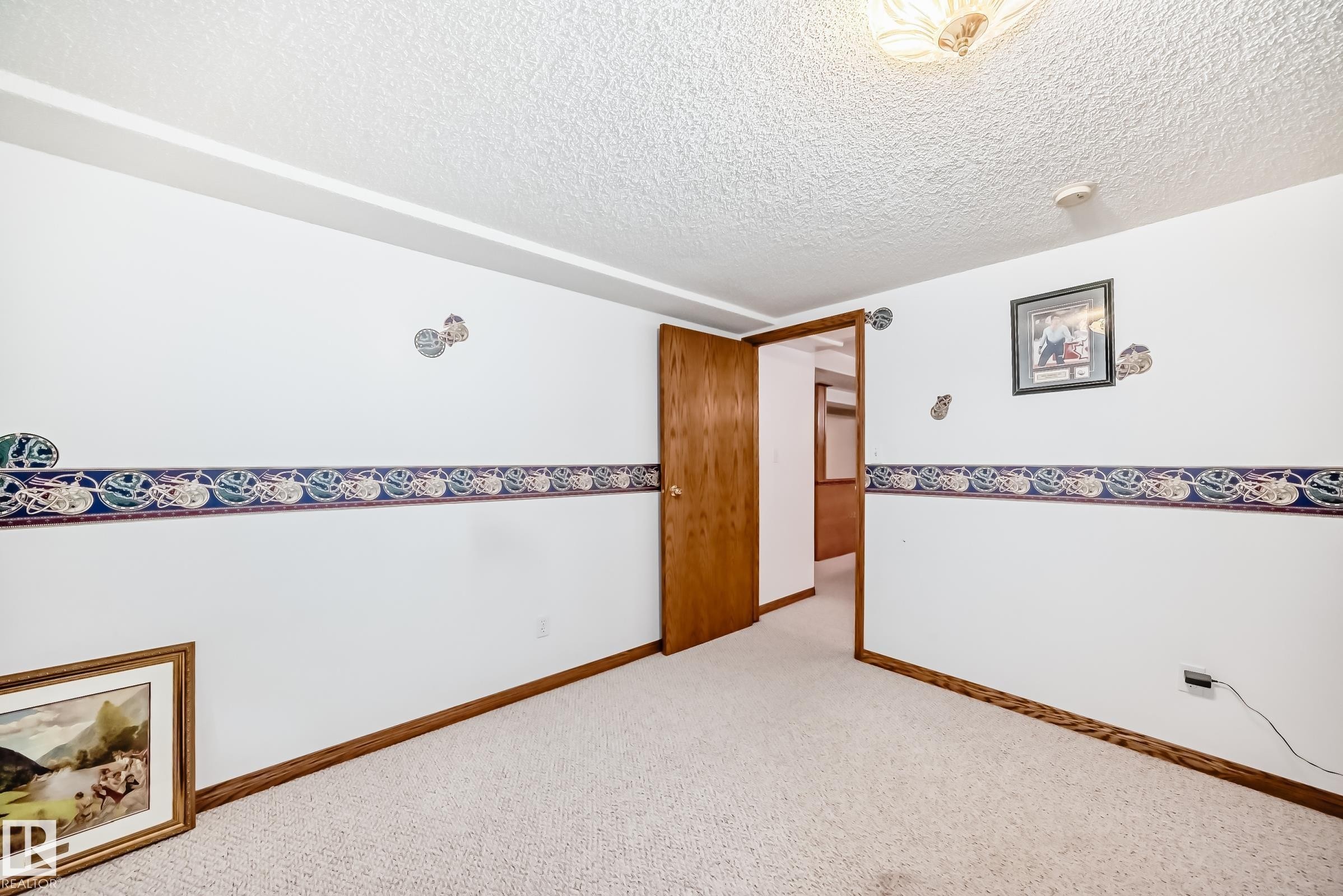 17416 53 Avenue, Edmonton, AB - Indoor Photo Showing Other Room