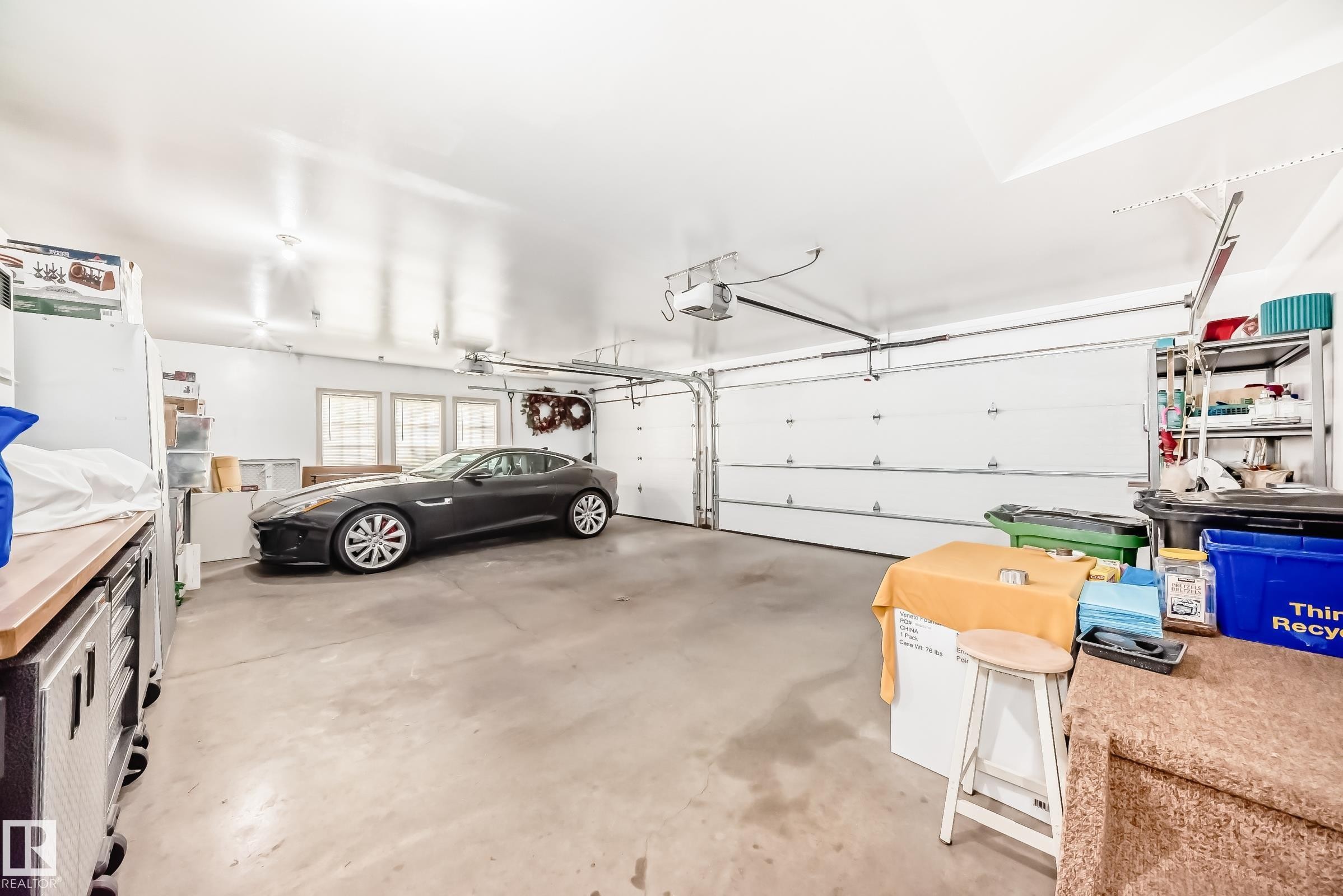17416 53 Avenue, Edmonton, AB - Indoor Photo Showing Garage