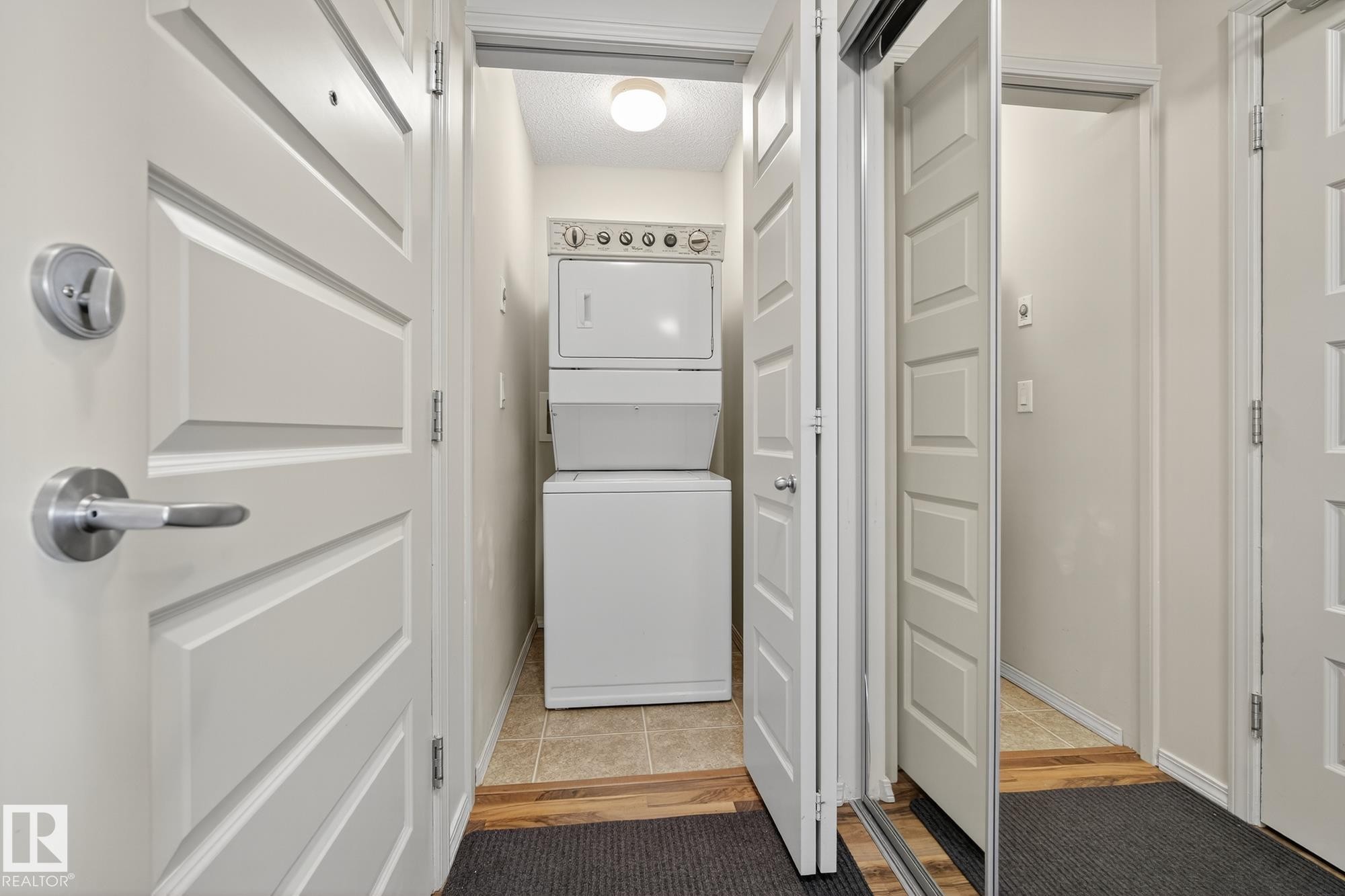 310 6070 Schonsee Way, Edmonton, AB - Indoor Photo Showing Laundry Room
