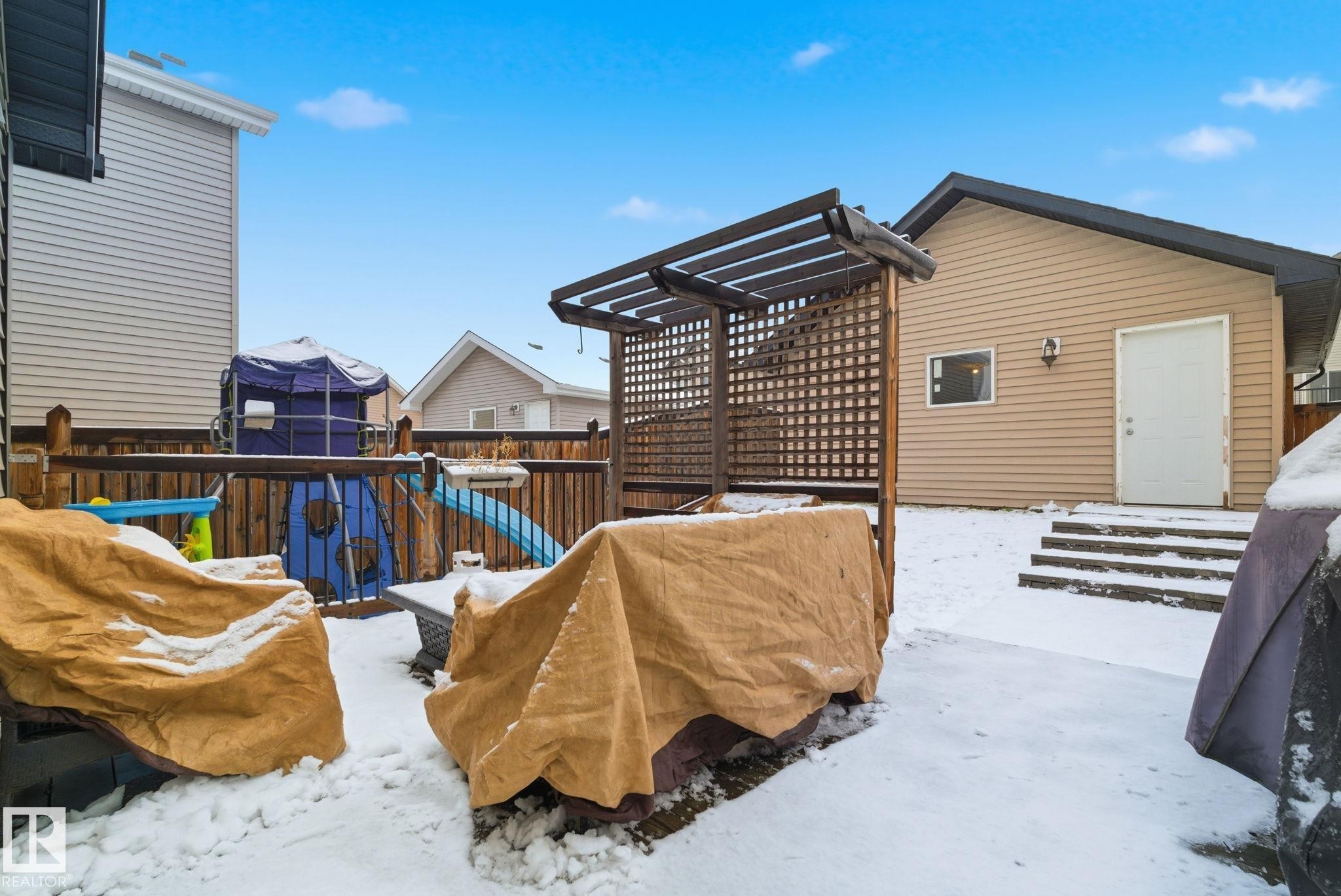 1711 56 Street Sw, Edmonton, AB - Outdoor With Exterior