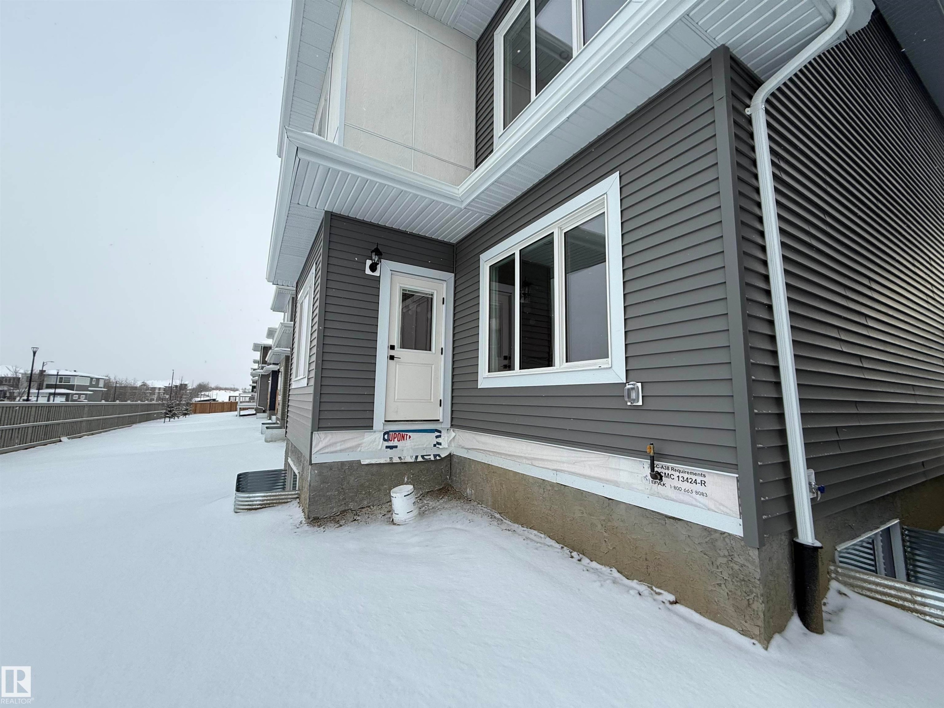 Snow covered property - 3158 Magpie Way, Edmonton, AB - Outdoor