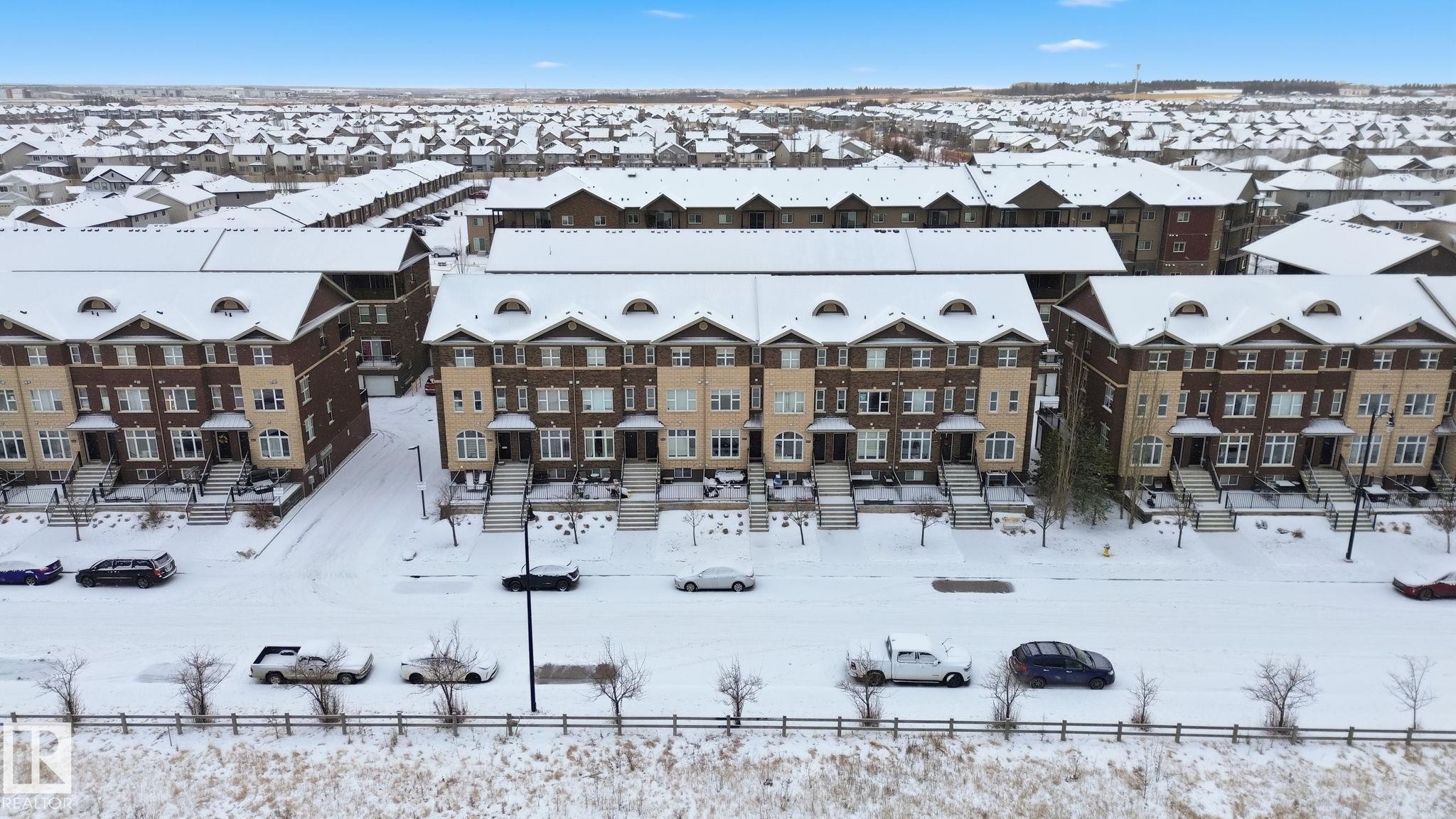 1633 Cunningham Way, Edmonton, AB - Outdoor With Facade