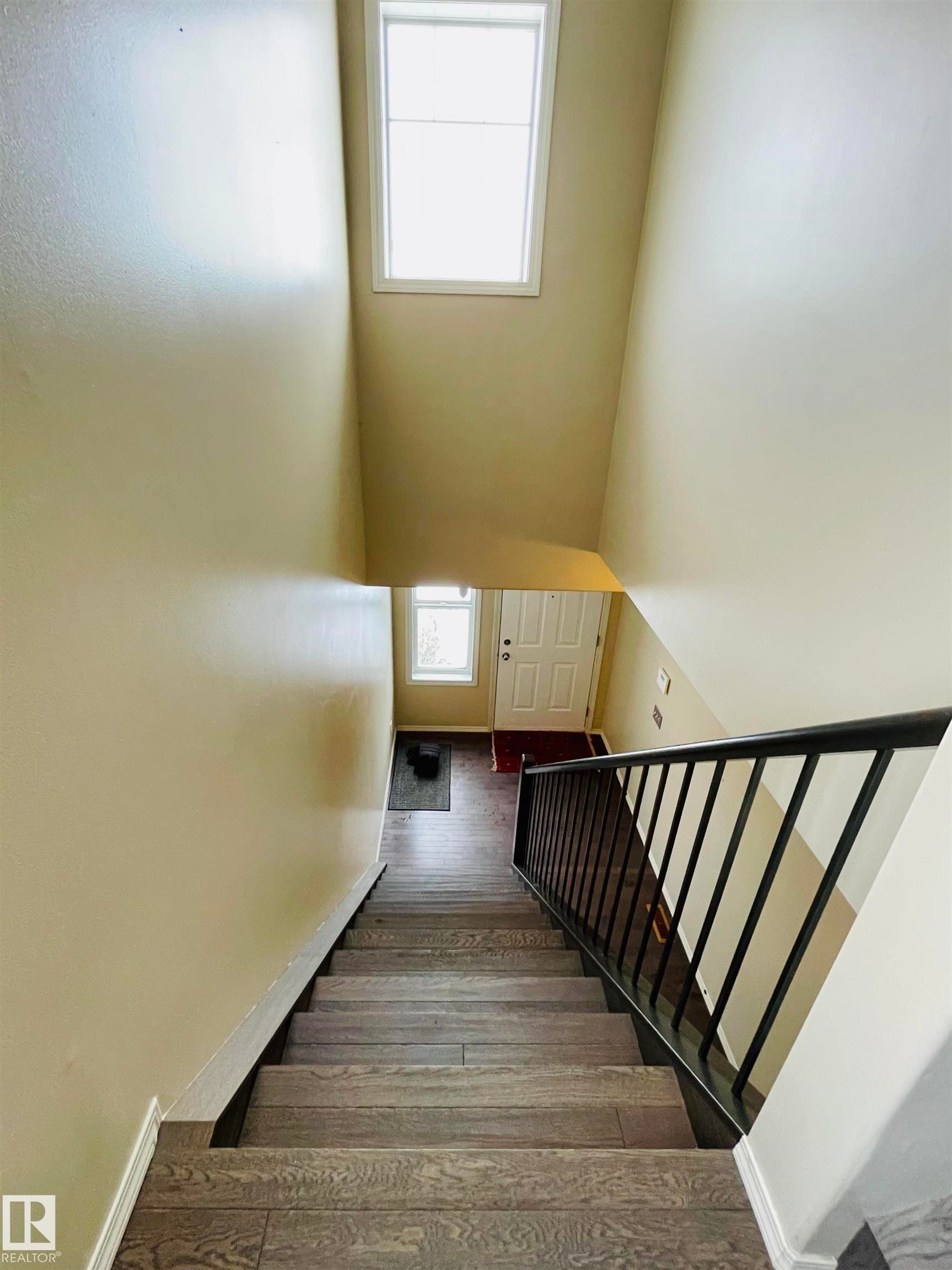 78 230 Edwards Drive Sw, Edmonton, AB - Indoor Photo Showing Other Room