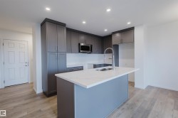 1029 Hearthstone Boulevard Sherwood Park, AB T8H 3B3