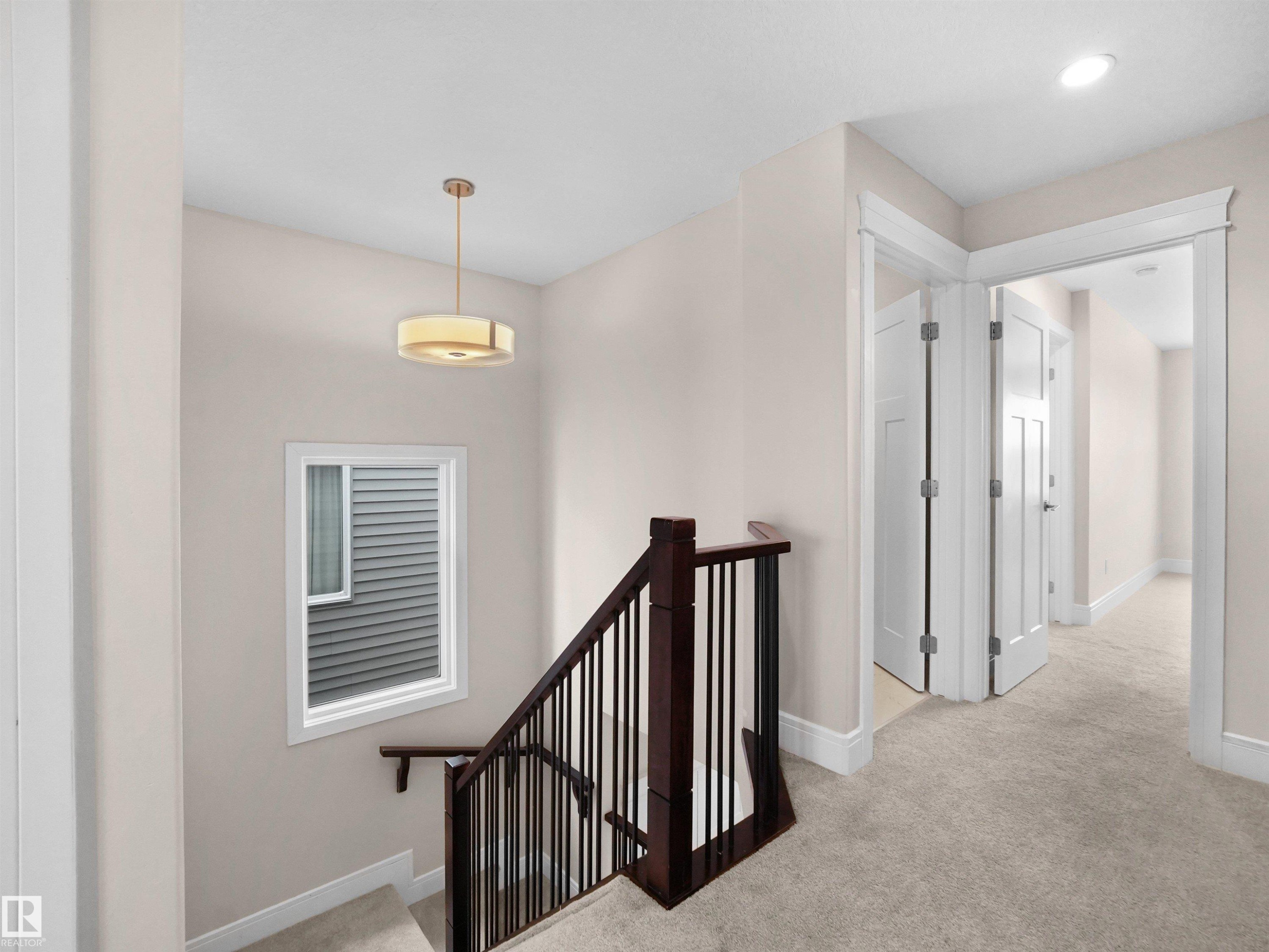 8579 Cushing Place, Edmonton, AB - Indoor Photo Showing Other Room