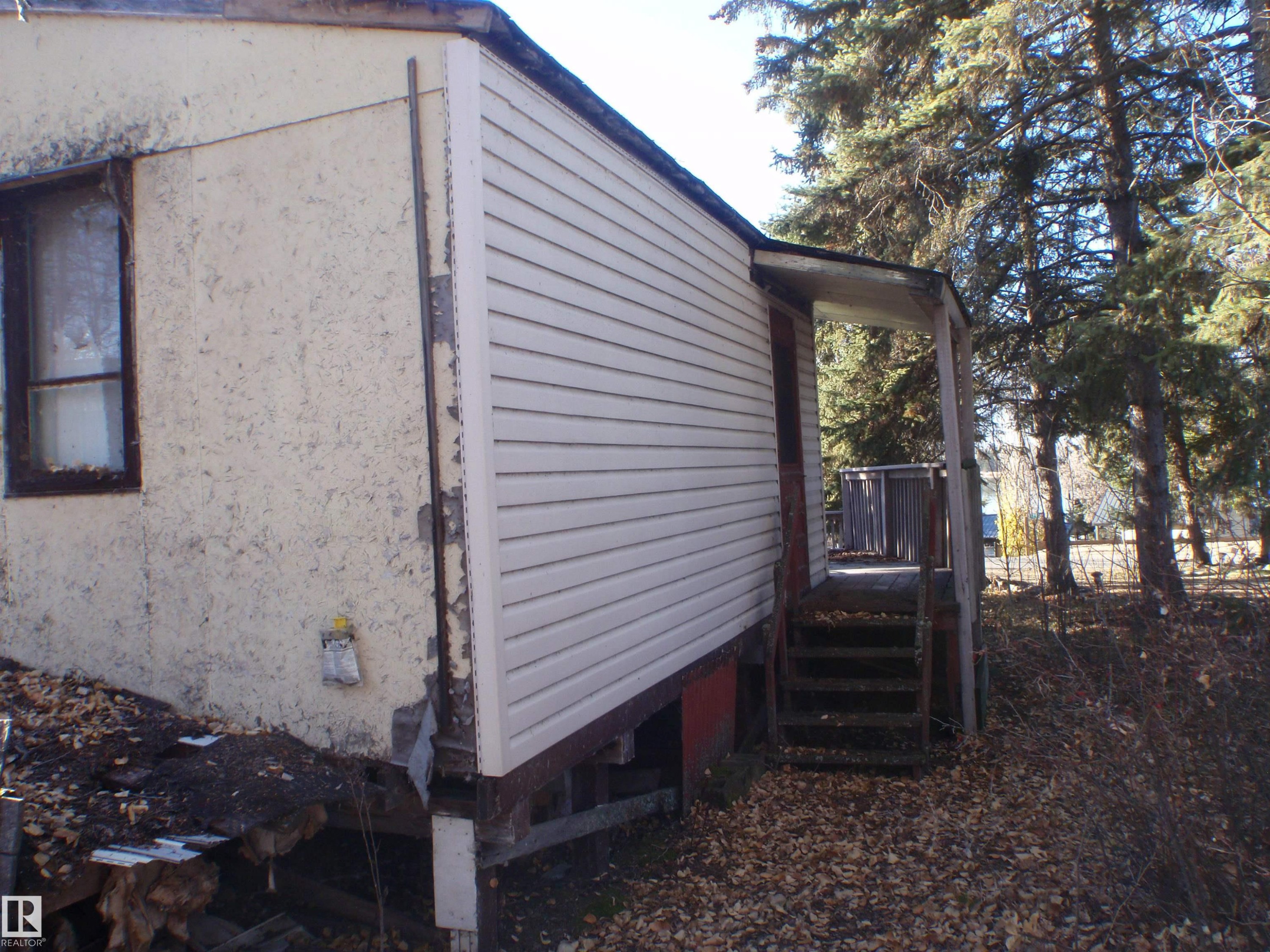 132 --5415 Twp Rd 594, Rural Barrhead County, AB