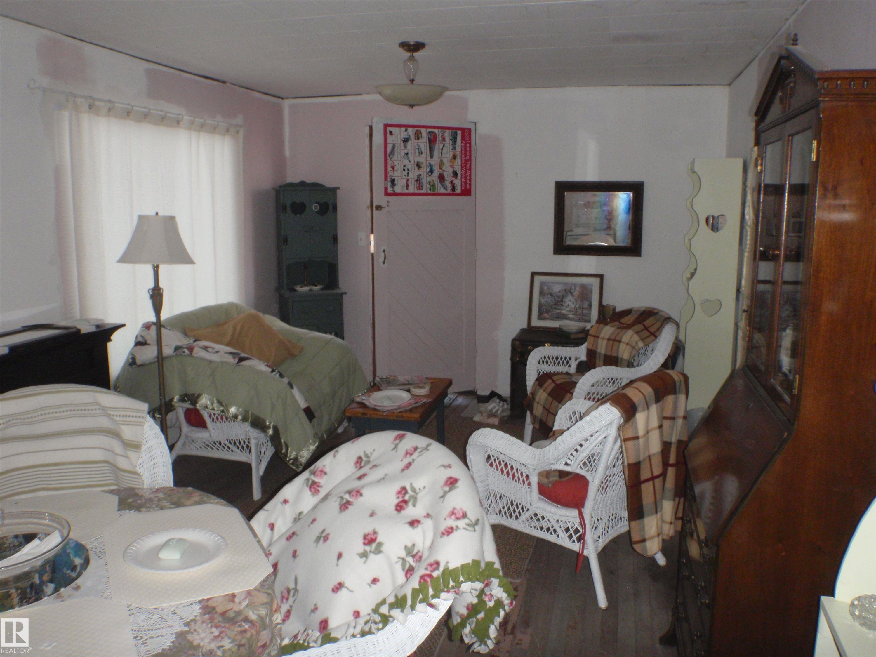 132 --5415 Twp Rd 594, Rural Barrhead County, AB