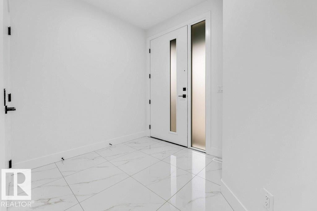 221 Crystal Creek Drive, Leduc, AB - Indoor Photo Showing Other Room