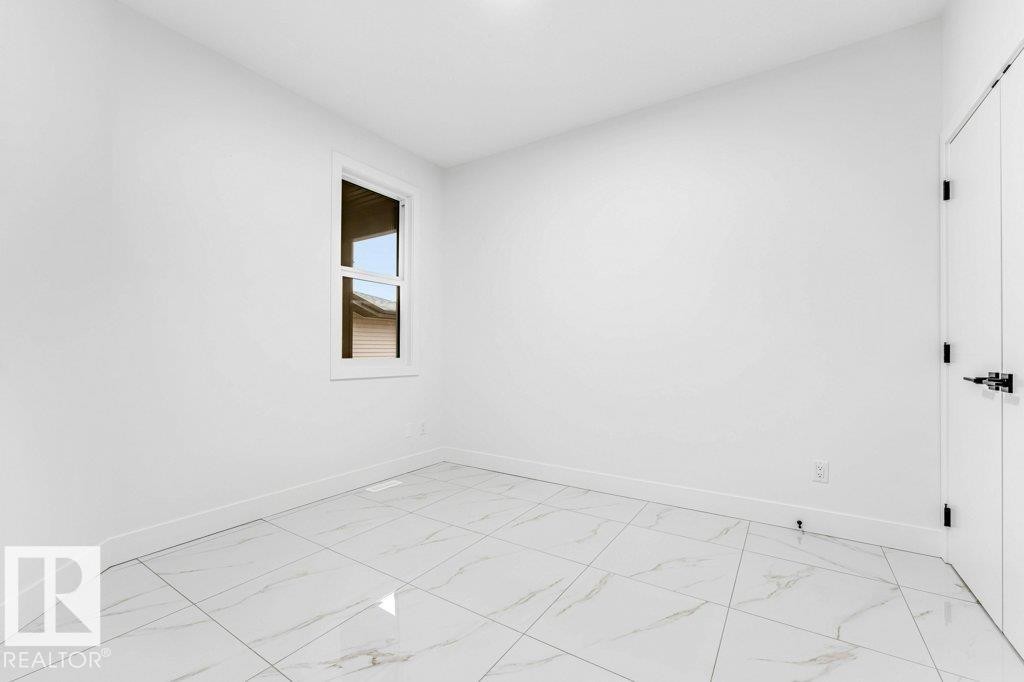 221 Crystal Creek Drive, Leduc, AB - Indoor Photo Showing Other Room