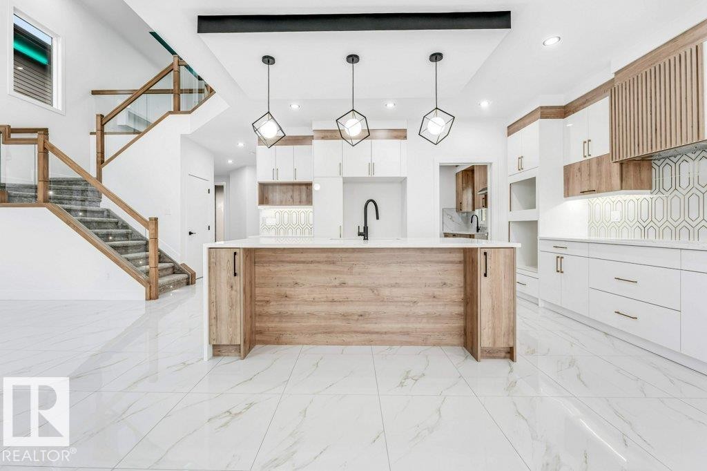 221 Crystal Creek Drive, Leduc, AB - Indoor Photo Showing Kitchen With Upgraded Kitchen