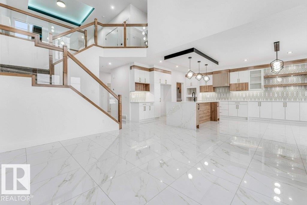 221 Crystal Creek Drive, Leduc, AB - Indoor Photo Showing Other Room