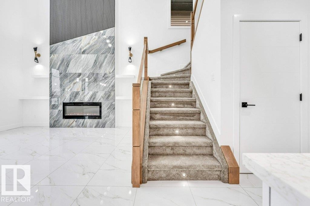 221 Crystal Creek Drive, Leduc, AB - Indoor Photo Showing Other Room