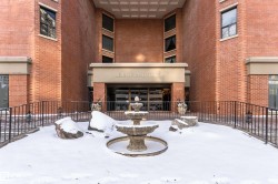 501 11503 100 Avenue Edmonton, AB T5K 2K7